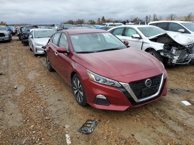 1N4BL4DV8MN381396 - 2021 NISSAN ALTIMA SV MAROON photo 1