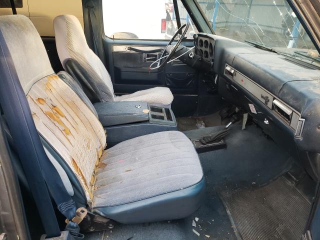 1G8EK16L4GF145244 - 1986 CHEVROLET SUBURBAN BLUE photo 5