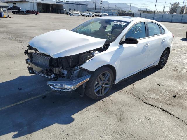 3KPF34AD6ME377469 - 2021 KIA FORTE GT L WHITE photo 2