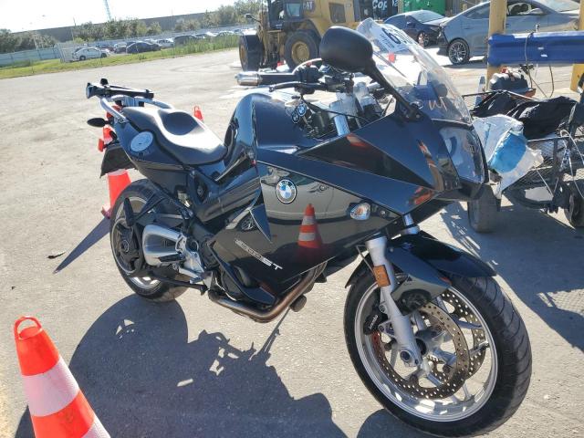 WB102440XBZR12707 - 2011 BMW F800 ST BLACK photo 1