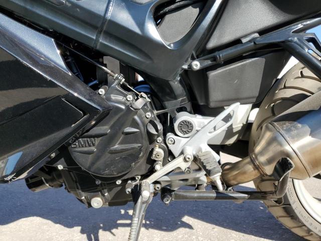 WB102440XBZR12707 - 2011 BMW F800 ST BLACK photo 7