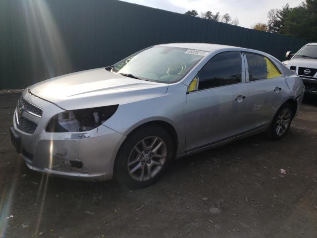 1G11D5RR2DF111765 - 2013 CHEVROLET MALIBU 1LT 银色 照片 2