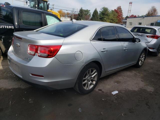 1G11D5RR2DF111765 - 2013 CHEVROLET MALIBU 1LT 银色 照片 4