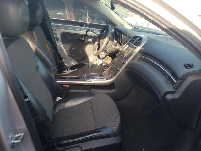 1G11D5RR2DF111765 - 2013 CHEVROLET MALIBU 1LT 银色 照片 5