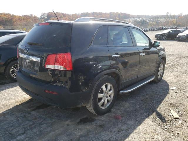 5XYKT3A67DG401176 - 2013 KIA SORENTO LX BLACK photo 4