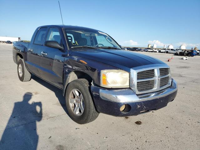 1D7HE48N15S237657 - 2005 DODGE DAKOTA QUA BLUE photo 9