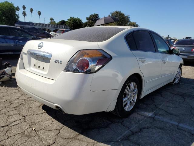 1N4AL2AP5AN525925 - 2010 NISSAN ALTIMA BAS WHITE photo 4