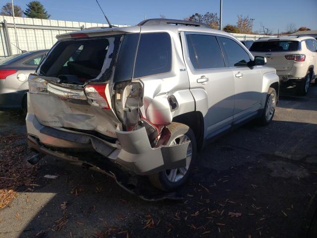 2CTFLEEY2A6389363 - 2010 GMC TERRAIN SILVER photo 4