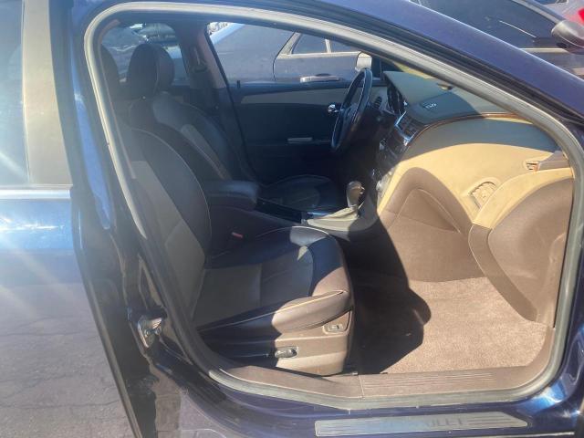 1G1ZE5E13BF319814 - 2011 CHEVROLET MALIBU LTZ ლურჯი ფოტო 5