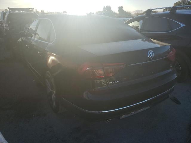 1VWDT7A32HC001748 - 2017 VOLKSWAGEN PASSAT R-L 黑色 照片 3