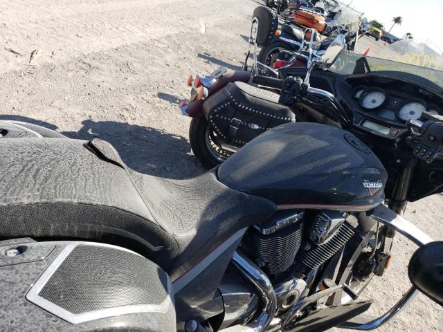 5VPYW36N8F3039272 - 2015 VICTORY MOTORCYCLES MAGNUM BLACK photo 5