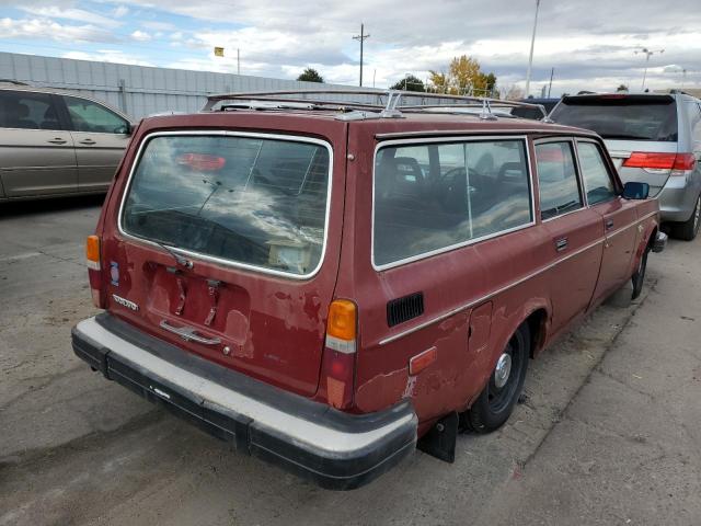 VC24545E1072810 - 1976 VOLVO 245 RED photo 4