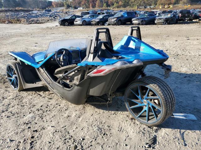 57XAAPHD7L8137872 - 2020 POLARIS SLINGSHOT BLUE photo 3