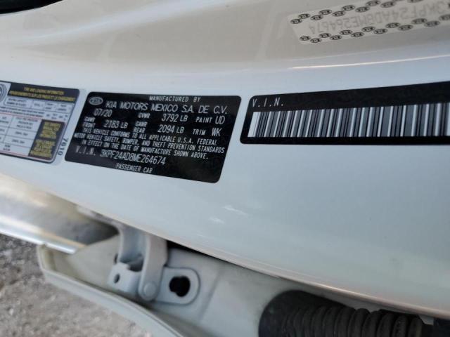 3KPF24AD8ME264674 - 2021 KIA FORTE FE WHITE photo 10