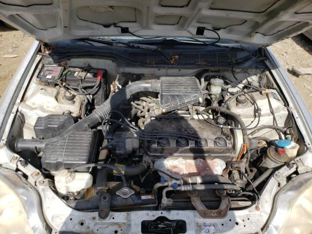 2HGEJ6616YH571880 - 2000 HONDA CIVIC BASE SILVER photo 7