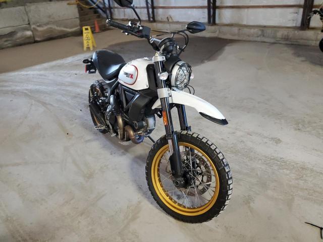 ZDMKAFBM1HB001641 - 2017 DUCATI SCRAMBLER WHITE photo 1