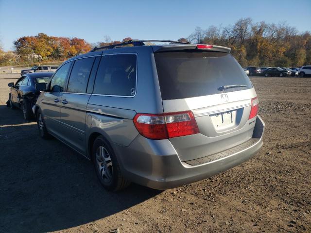 5FNRL38455B044575 - 2005 HONDA ODYSSEY EX SILVER photo 3