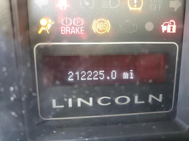 5LMFU28578LJ11903 - 2008 LINCOLN NAVIGATOR შავი ფოტო 8