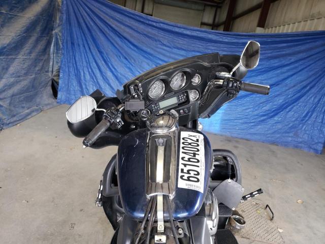 1HD1KEM12CB674267 - 2012 HARLEY-DAVIDSON FLHTK ELEC 蓝色 照片 5