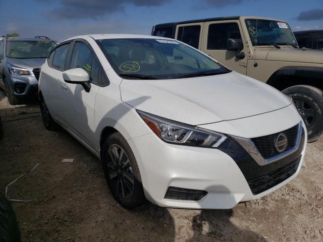 3N1CN8EV8NL839442 - 2022 NISSAN VERSA SV WHITE photo 1