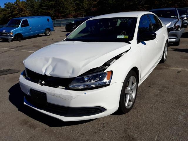3VW2K7AJ4EM227647 - 2014 VOLKSWAGEN JETTA BASE WHITE photo 2