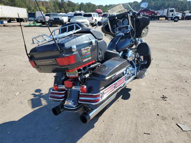 1HD1FC4197Y661088 - 2007 HARLEY-DAVIDSON FLHTCUI 黑色 照片 4