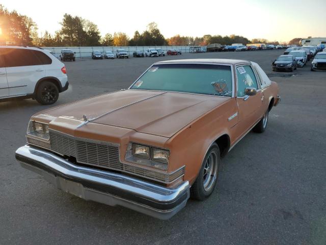 4P37Y7H499371 - 1977 BUICK LE SABRE ORANGE photo 2