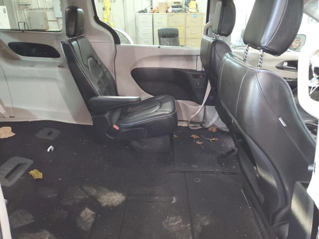 2C4RC1GG8JR269068 - 2018 CHRYSLER PACIFICA L WHITE photo 6