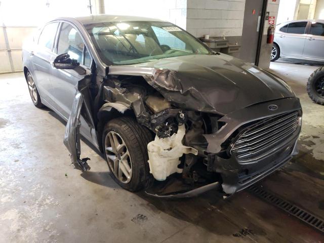 1FA6P0H71E5401211 - 2014 FORD FUSION SE SILVER photo 1