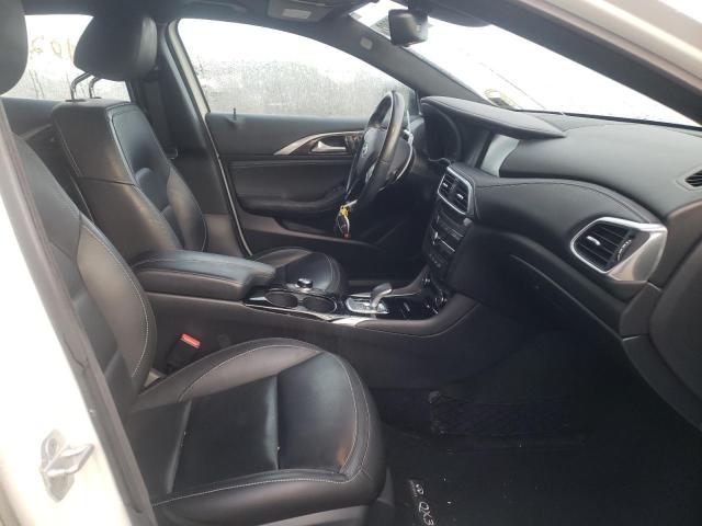 SJKCH5CP5HA019481 - 2017 INFINITI QX30 BASE WHITE photo 5