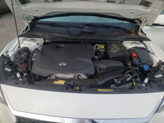 SJKCH5CP5HA019481 - 2017 INFINITI QX30 BASE WHITE photo 7