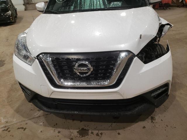 3N1CP5CU6KL500080 - 2019 NISSAN KICKS S WHITE photo 10