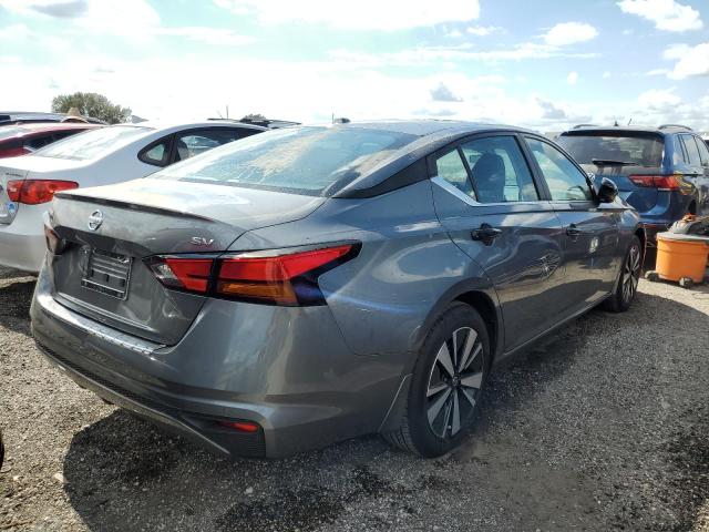 1N4BL4DV2NN340294 - 2022 NISSAN ALTIMA SV GRAY photo 4