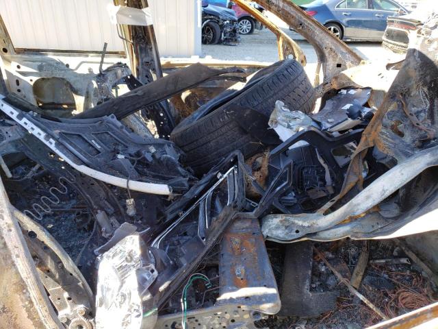 1GNKRJKD0HJ215637 - 2017 CHEVROLET TRAVERSE P BURN photo 5