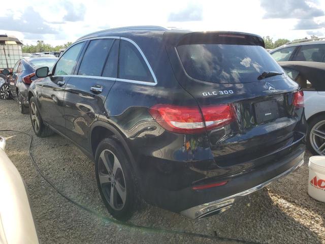 WDC0G4JB1GF089016 - 2016 MERCEDES-BENZ GLC 300 BLACK photo 3