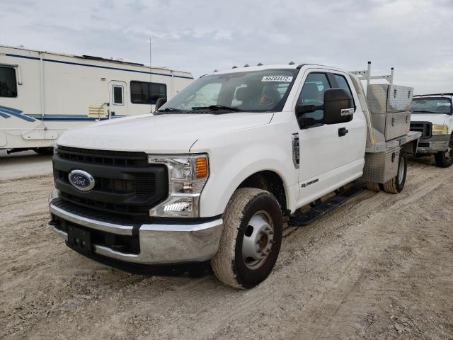 1FD8X3GT5LEC54208 - 2020 FORD F350 SUPER WHITE photo 2