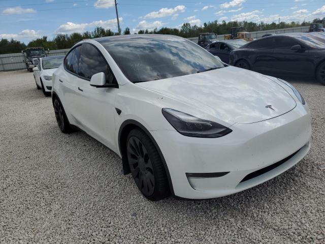 5YJYGDEF8MF269308 - 2021 TESLA MODEL Y أبيض صورة 1