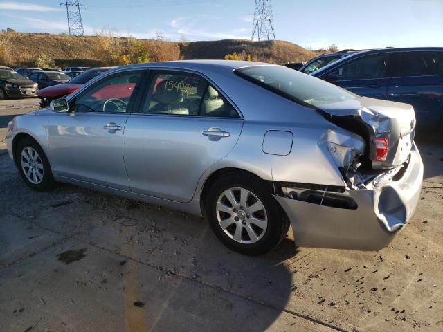 JTNBE46K473110077 - 2007 TOYOTA CAMRY CE SILVER photo 2