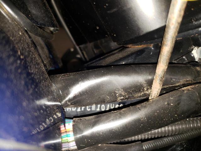 1HD1FCW101Y621812 - 2001 HARLEY-DAVIDSON FLHTCUI 绿色 照片 10