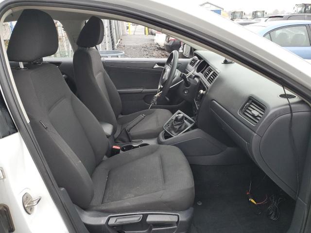 3VW2K7AJ9FM303591 - 2015 VOLKSWAGEN JETTA BASE WHITE photo 5