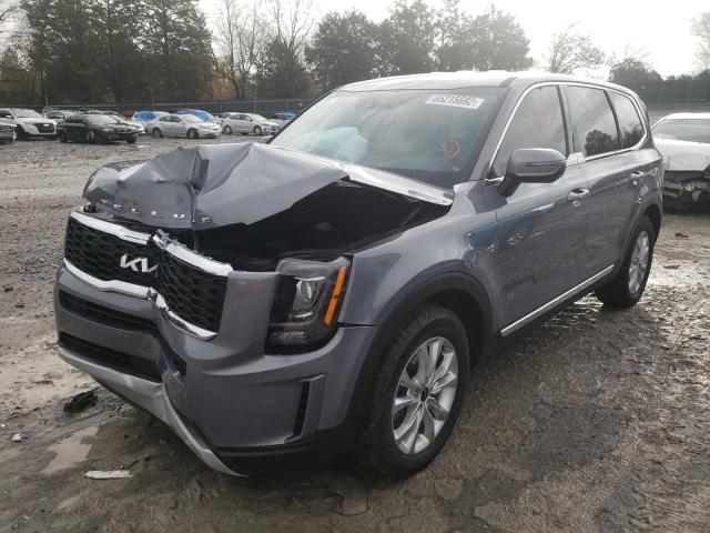 5XYP2DHC0NG213577 - 2022 KIA TELLURIDE SILVER photo 2