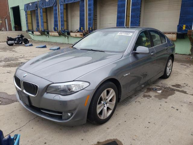 WBAXH5C56DDW15000 - 2013 BMW 528 XI GRAY photo 2