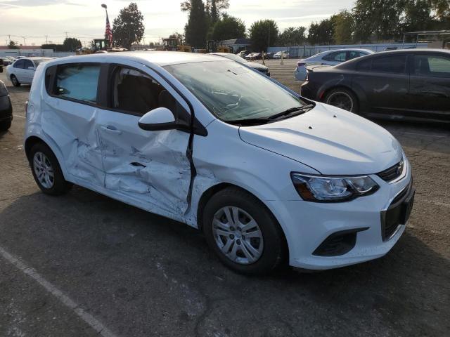 1G1JG6SB3L4132094 - 2020 CHEVROLET SONIC WHITE photo 4