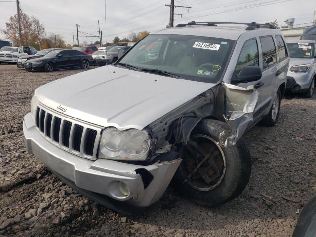 1J4HR48N15C554745 - 2005 JEEP GRAND CHER SILVER photo 2