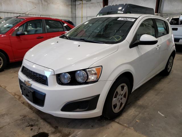 1G1JA6SH9E4205719 - 2014 CHEVROLET SONIC LS WHITE photo 2