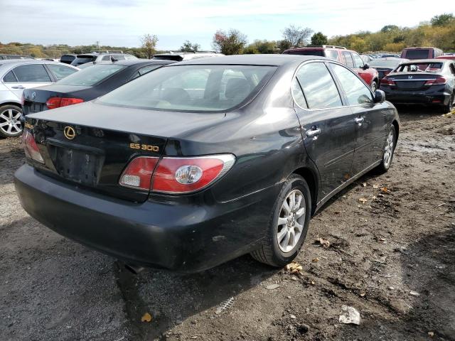 JTHBF30G025025877 - 2002 LEXUS ES 300 BLACK photo 4