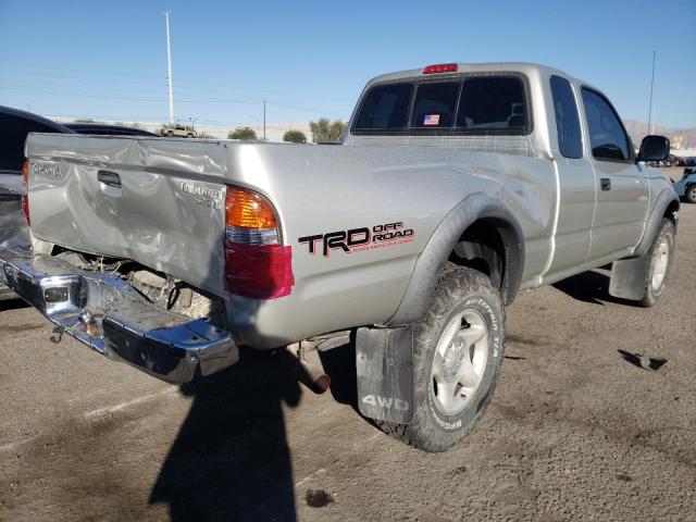 5TEWN72N32Z890266 - 2002 TOYOTA TACOMA XTR SILVER photo 4