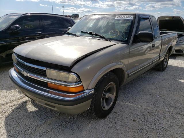 1GCCS19WX18121531 - 2001 CHEVROLET S TRUCK S1 GOLD photo 2