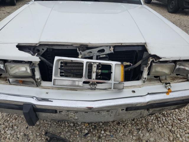 2FACP74F3MX116371 - 1991 FORD CROWN VICT WHITE photo 9