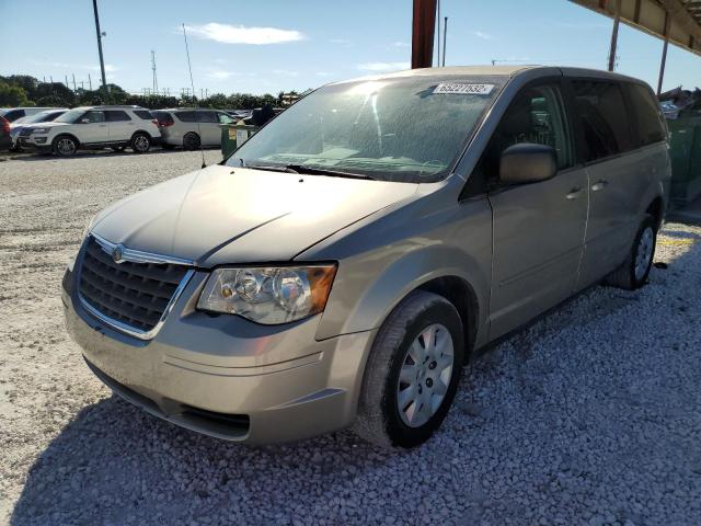 2A8HR44E99R520716 - 2009 CHRYSLER TOWN & COU BEIGE photo 2